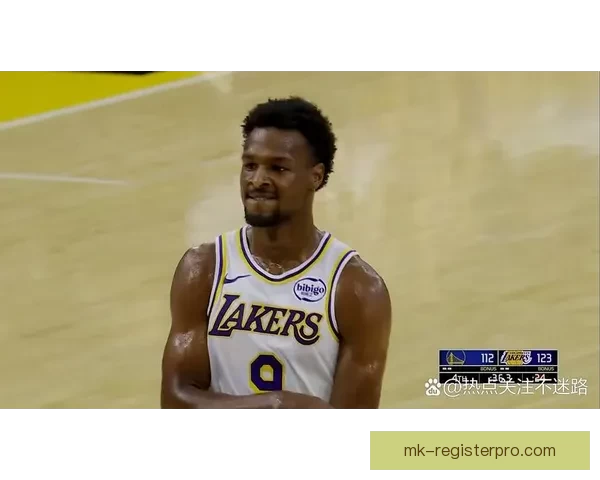 布朗尼豪取26分7篮板5助攻率南湾湖人取胜 老詹社媒点赞布朗尼表现杰出