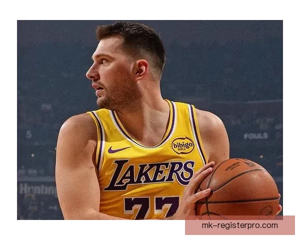 布朗称赞东契奇天生得分本能与投篮手感堪称独一无二